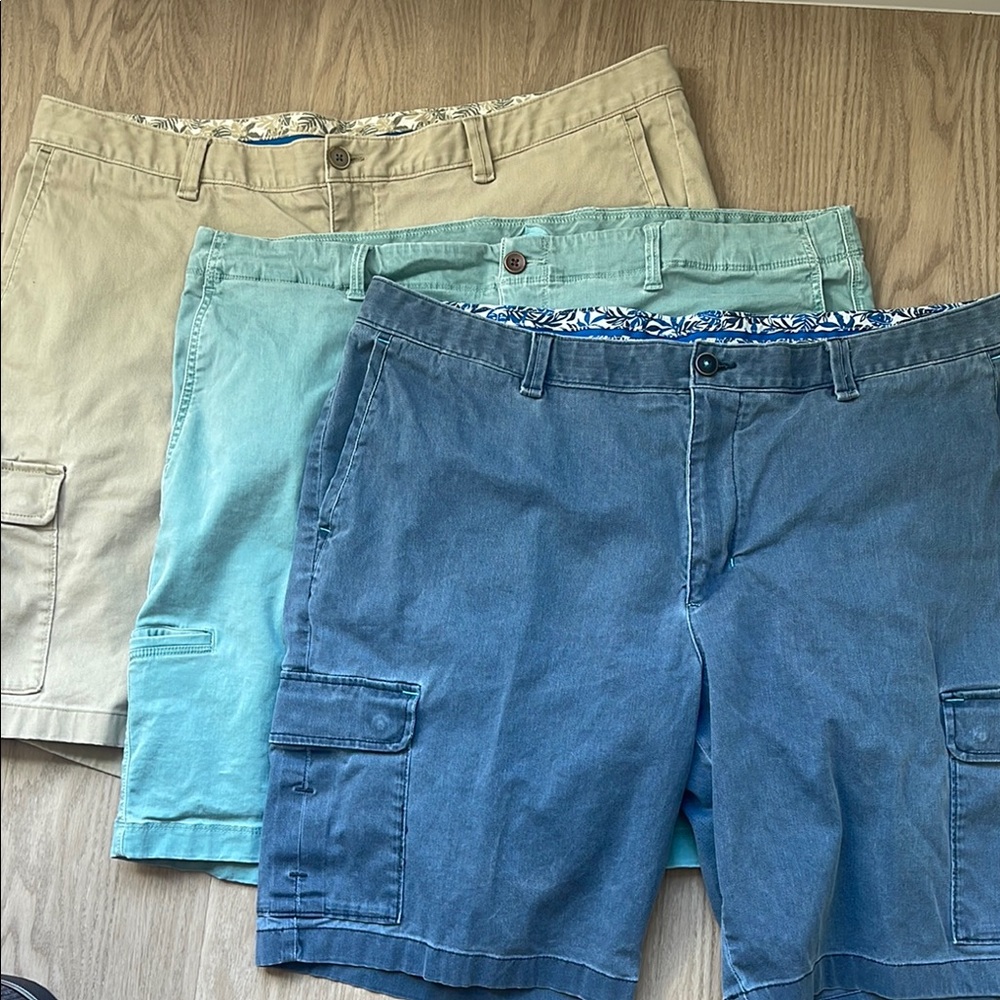 3 pairs of Tommy Bahama Cargo Shorts (green/khaki/blue) size 42